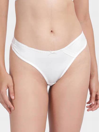 Shyle White Decorative Patterned Lace Thong Panty
