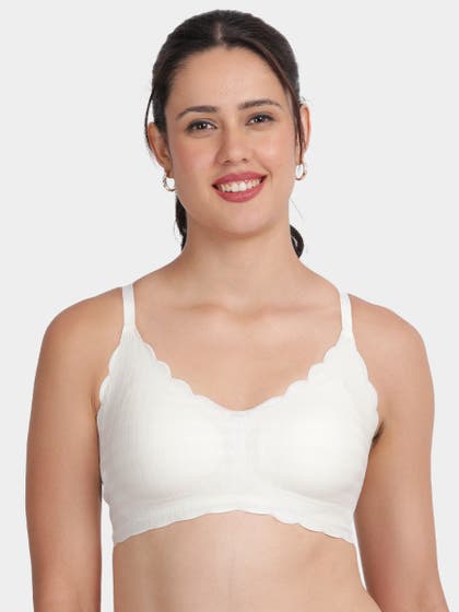 Shyle White Scallop Neckline And Underband Padded Slip On Bra