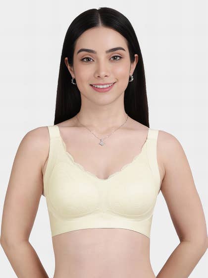 Shyle Winter White Scallop Neckline Padded Seamless Bra