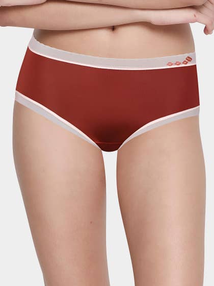 Shyle Maroon With White Contrast Medium Waist Hipster Panty