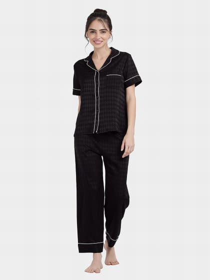 Shyaway Black White Contrast Piping Checkered Satin Pyjama Set