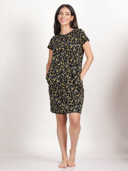 Shyaway Black Beauty Multicolour Floral Printed Casual Sleep Tee