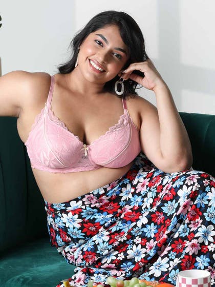 Susie Ballet Slipper Seamed Padded Wired 3/4th Coverage Bra