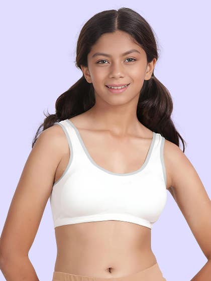 Shyaway Tweens White Contrast Neckline Padded Teens Bra