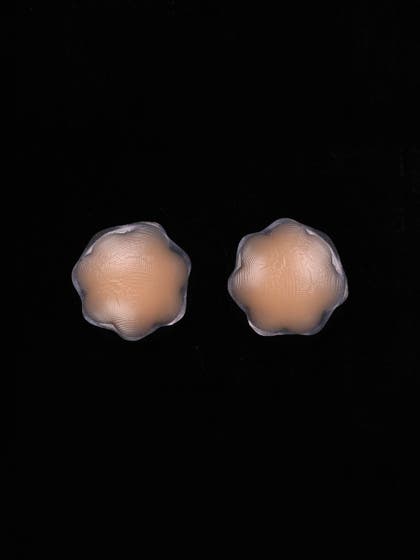 Shyle Nude Silicone Adhesive Flower Nipple Pad