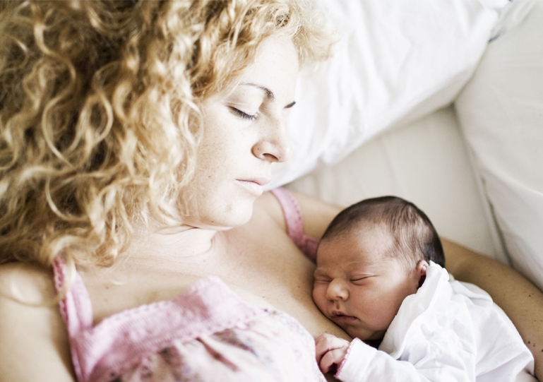 Should You Wear a Nursing Bra If You Are Sleeping?